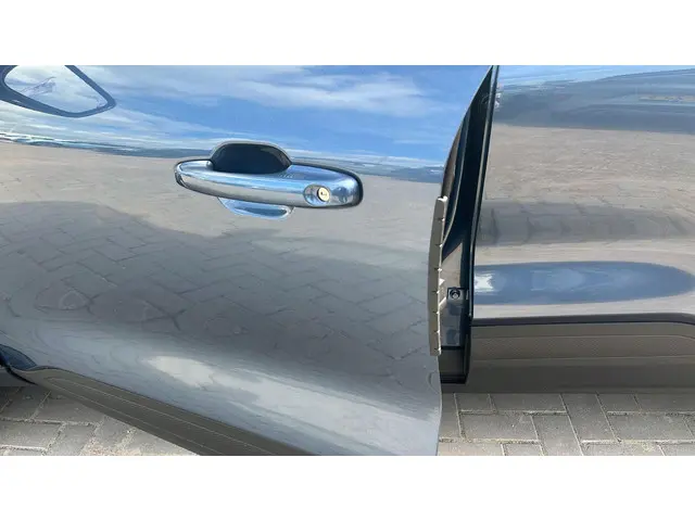 Ford Kuga 2.5 PHEV Titanium 2024 Hybride Benzine 19