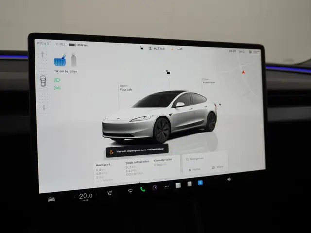 Tesla Model 3 RWD 60 kWh 2024 Elektrisch 31