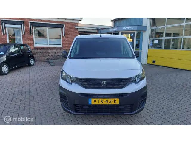 Peugeot Partner bestel 1.5 BlueHDi 100 S&S L1 2023 Diesel 8