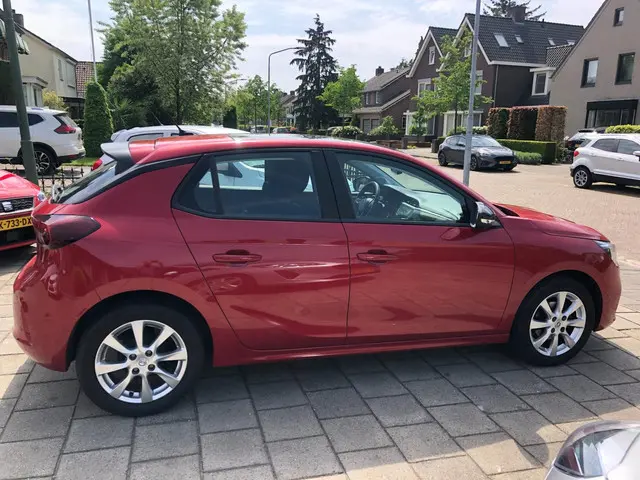 Opel Corsa 1.2 Edition 5 Deurs 2020 Benzine 4