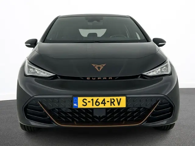 CUPRA Born Essential 62 kWh 2023 Elektrisch 7