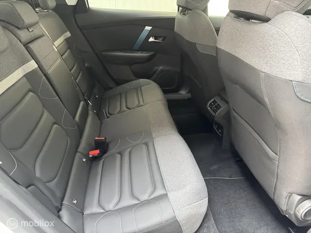 Citroën ë-C4 Shine 50 kWh 2022 Elektrisch 17