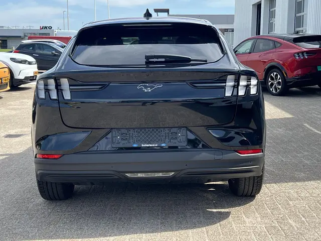 Ford Mustang Mach-E RWD 75 kWh 2023 Elektrisch 7