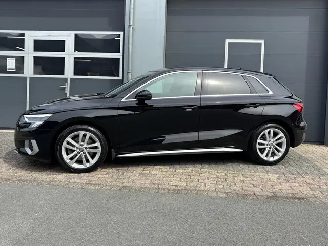 Audi A3 Sportback 35 TFSI Business edition 2020 Benzine 6