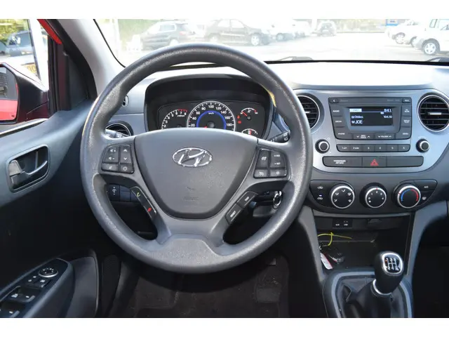 Hyundai i10 1.0i Comfort 2019 Benzine 12