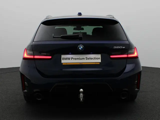 BMW 3 Serie Touring 320e 2024 Hybride Benzine 5