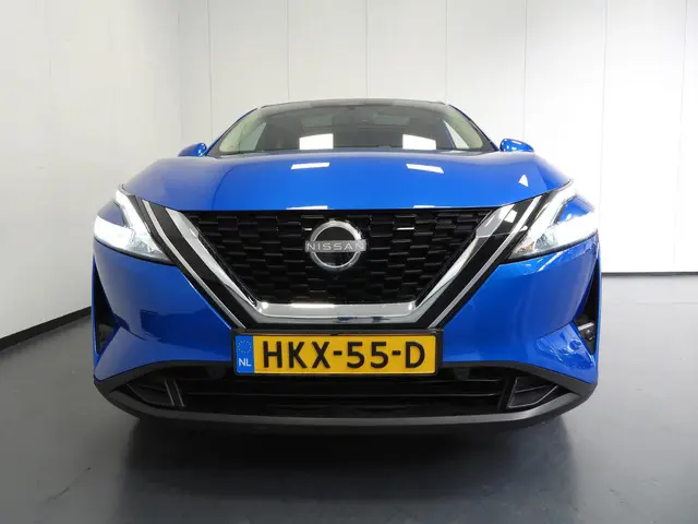 Nissan QASHQAI 1.3 MHEV N-Connecta Design 2023 Benzine 33