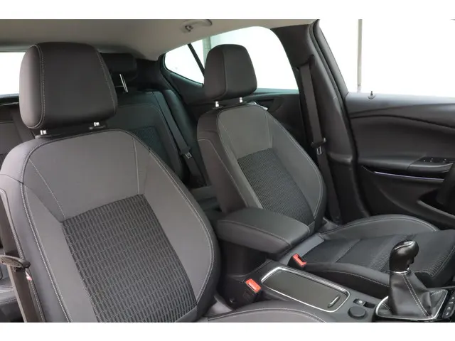 Opel Astra 1.2 Turbo 130pk Elegance 2021 Benzine 15