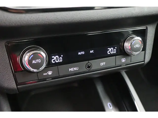 Škoda Scala 1.0 TSI Ambition 2020 Benzine 41