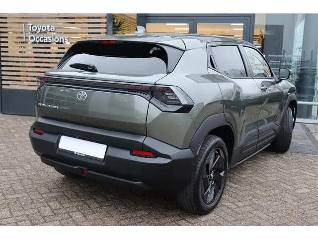 Toyota Urban Cruiser Dynamic 61 kWh, 2026 Elektrisch 2