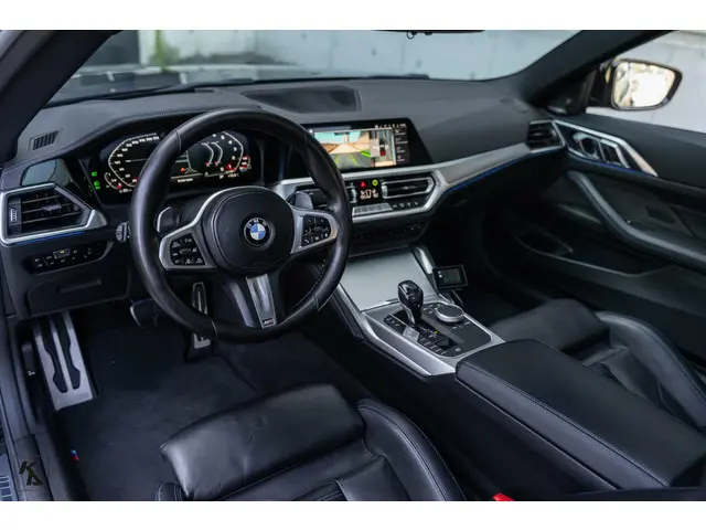 BMW 4 Serie Coupé 420d High Executive 2022 Diesel 25