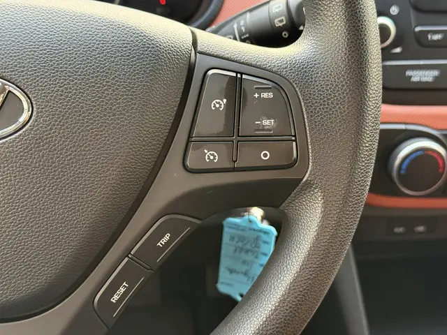 Hyundai i10 1.0i i-Motion Comfort 2016 Benzine 19