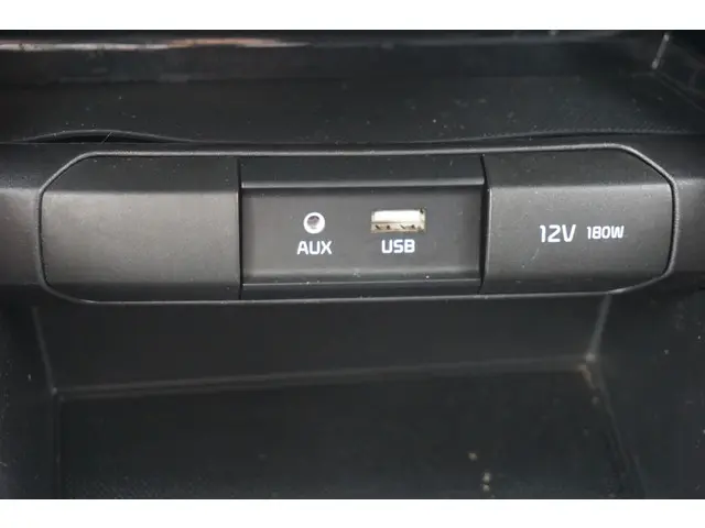 Kia Stonic 1.4 MPi 2019 Benzine 25