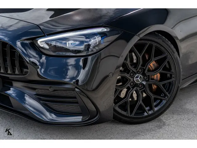 Mercedes-Benz C-Klasse 300 AMG Line 2021 Benzine 7