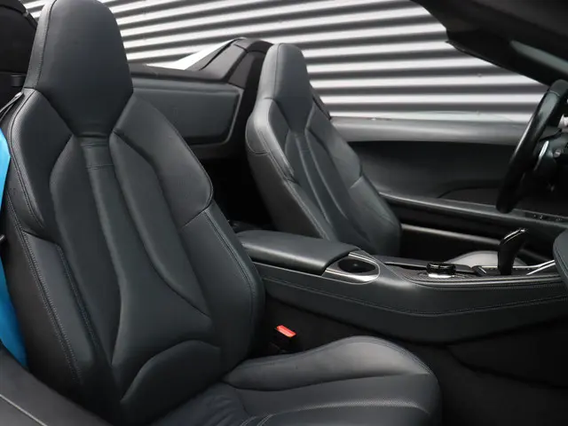 BMW i8 Roadster 2019 Hybride Benzine 15