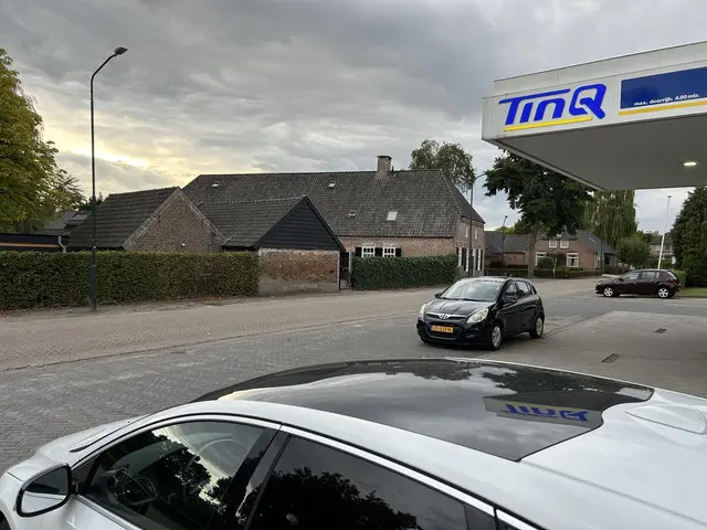 Volvo V40 2.5 T5 Summum 2013 Benzine 9