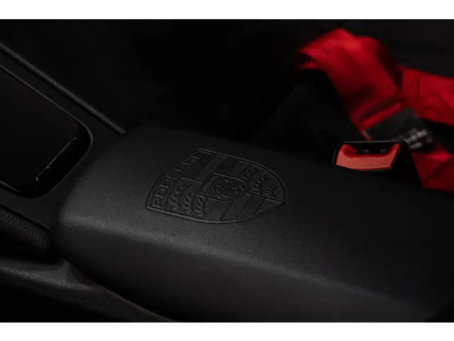 Porsche 911 991 MK1 GT3 2015 Benzine 19