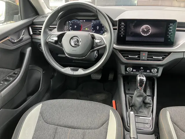 Škoda Kamiq 1.0 TSI Bus.Ed. 2021 Benzine 4