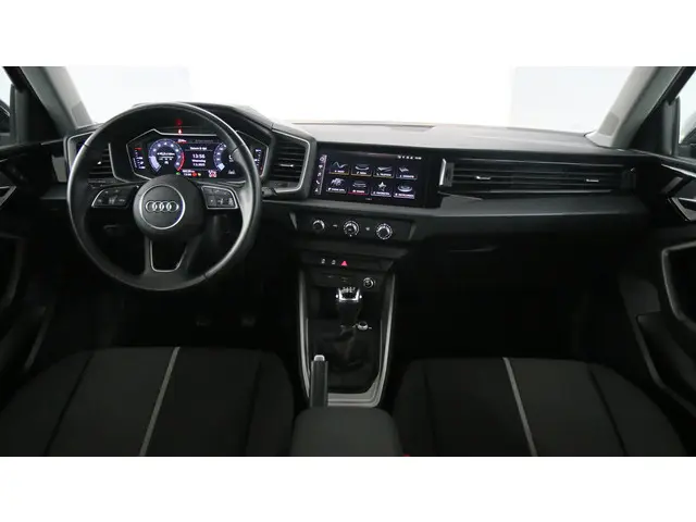 Audi A1 Sportback 25 TFSI 95pk Epic 2021 Benzine 37