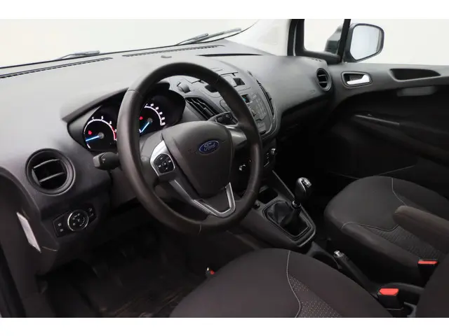 Ford Transit Courier 1.0 Trend EcoBoost S&S 2021 Benzine 23