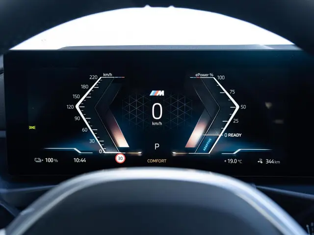 BMW i4 eDrive35 2025 Elektrisch 23