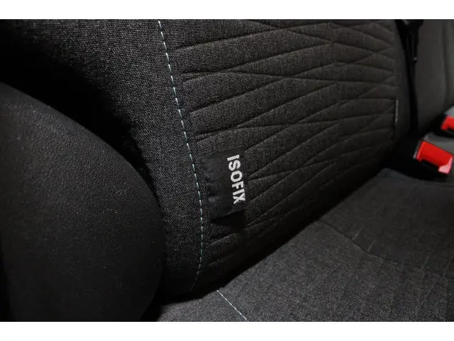 Citroën C3 1.2 PureTech Collection 2015 Benzine 27