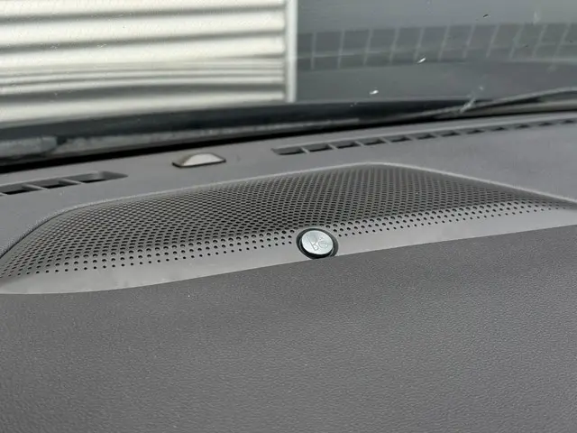 Ford Kuga 2.5 PHEV ST-Line X 2023 Hybride Benzine 13