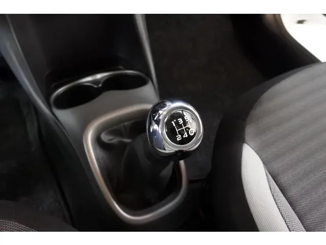 Toyota Aygo 1.0 VVT-i X-play 2020 Benzine 18