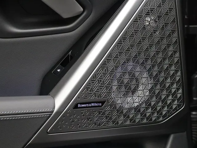 BMW M5 Touring 2025 Hybride Benzine 38