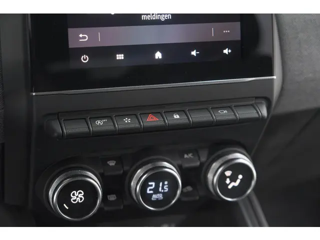 Renault Clio TCe 90 GPF techno 2025 Benzine 48