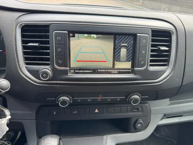 Toyota ProAce Worker 1.6 D-4D Navigator L2 2019 Diesel 9