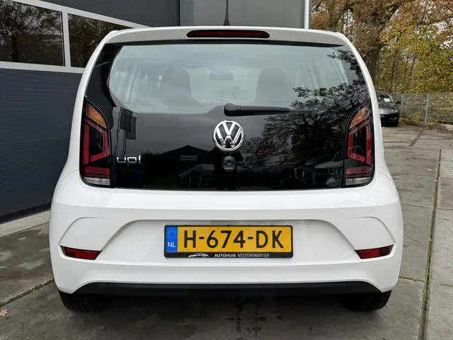 Volkswagen up! 1.0 MPI 60pk BMT move up! 2020 Benzine 18