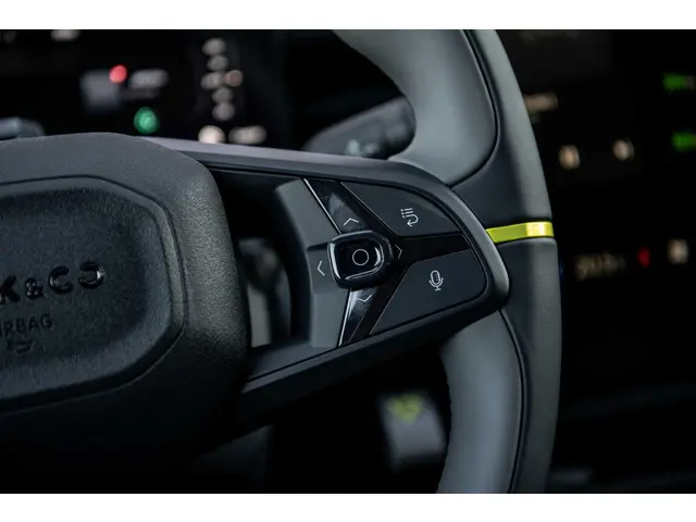 Lynk & Co 02 More 66 kWh 2025 Elektrisch 23