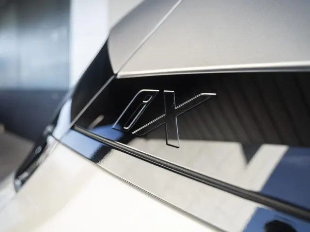 BMW iX M60 2023 Elektrisch 27