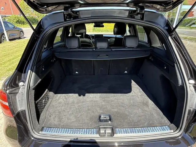 Mercedes-Benz GLC 250 4MATIC Prestige 2015 Benzine 15