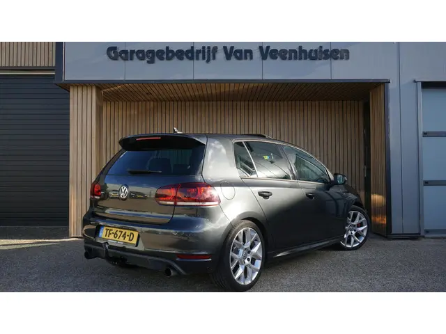Volkswagen Golf 2.0 GTI 235PK Edition 35 2012 Benzine 6