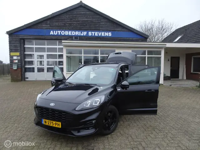 Ford Kuga 2.5 PHEV ST-Line X 2020 Hybride Benzine 23