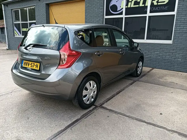 Nissan Note 1.2 Acenta Airco/cruise control 2017 Benzine 6