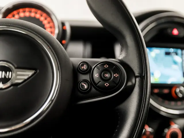 MINI Cooper Mini 1.5 Sport 2015 Benzine 19