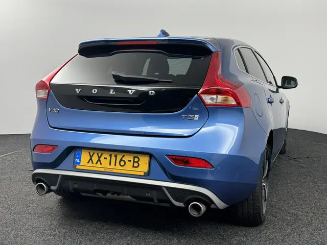 Volvo V40 2
