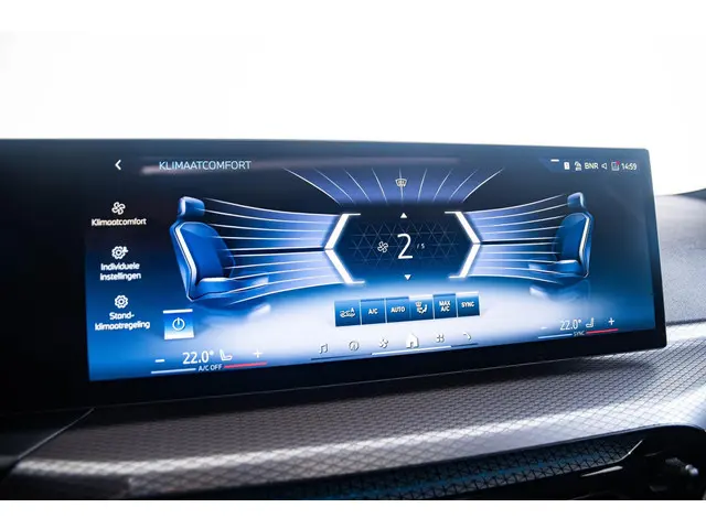 BMW 3 Serie Touring 330e 2025 Hybride Benzine 58