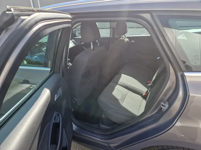 Ford Focus Wagon 1.0 EcoBoost Edition Plus 2014 Benzine 11