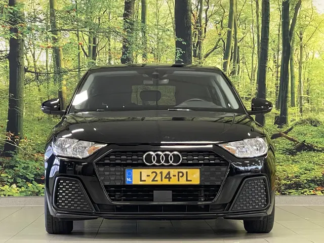 Audi A1 Sportback 25 TFSI Pro Line 2021 Benzine 2