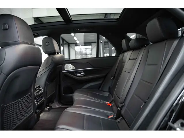 Mercedes-Benz GLE 580 Premium Plus 2022 Benzine 37