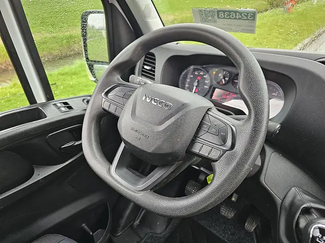 Iveco Daily 35S14 2020 Diesel 10