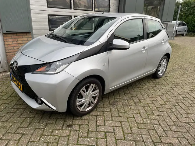 Toyota Aygo 1.0 VVT-i x-cite 2018 Benzine