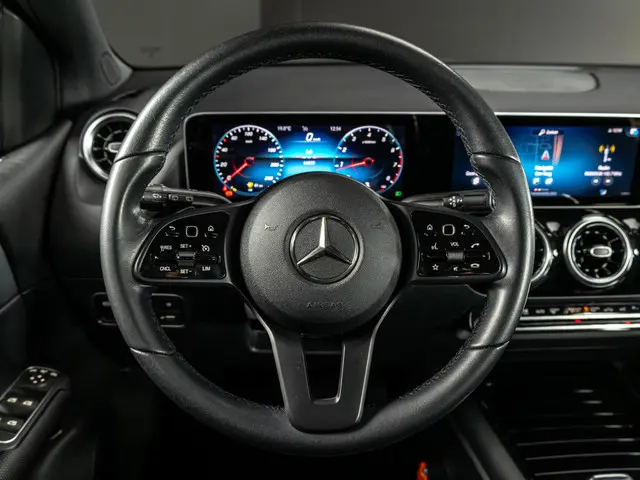 Mercedes-Benz B-Klasse 180 Advantage 2020 Benzine 10