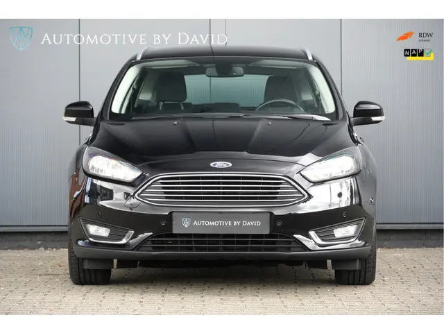 Ford Focus Wagon 1.0 126 pk TITANIUM EDITION 2015 Benzine 3