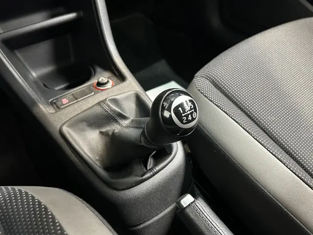 Volkswagen up! 1.0 high up! BlueMotion 2014 Benzine 10