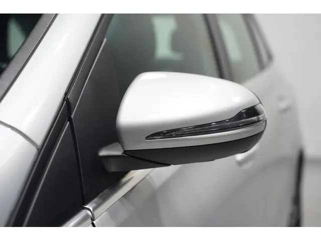 Mercedes-Benz B-Klasse 180d Style 2019 Diesel 26